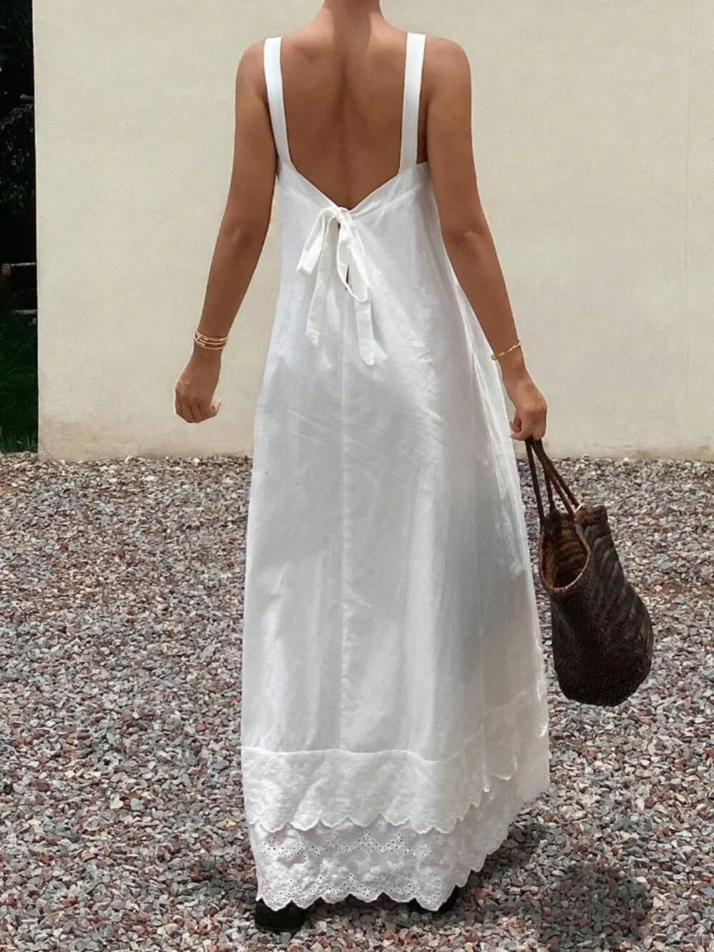 White Casual Women's Embroidery Detail Hem Maxi Dress - Picture 2 of 6